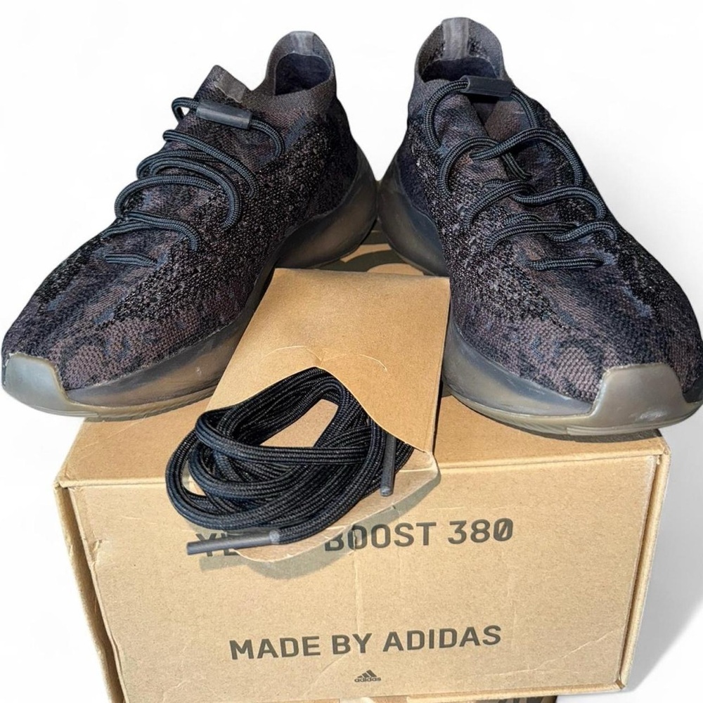Yeezy Boost 380 - Onyx
